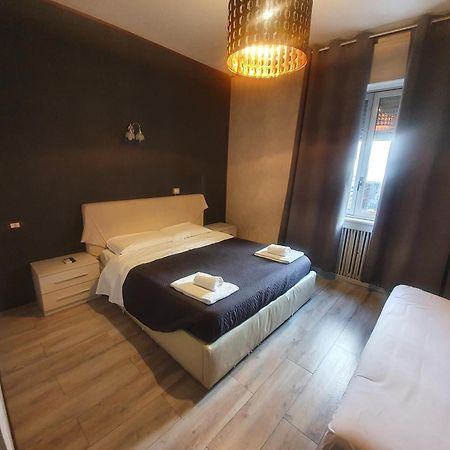 Hotel Sira House Milano Exterior foto